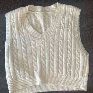 Sweater vest